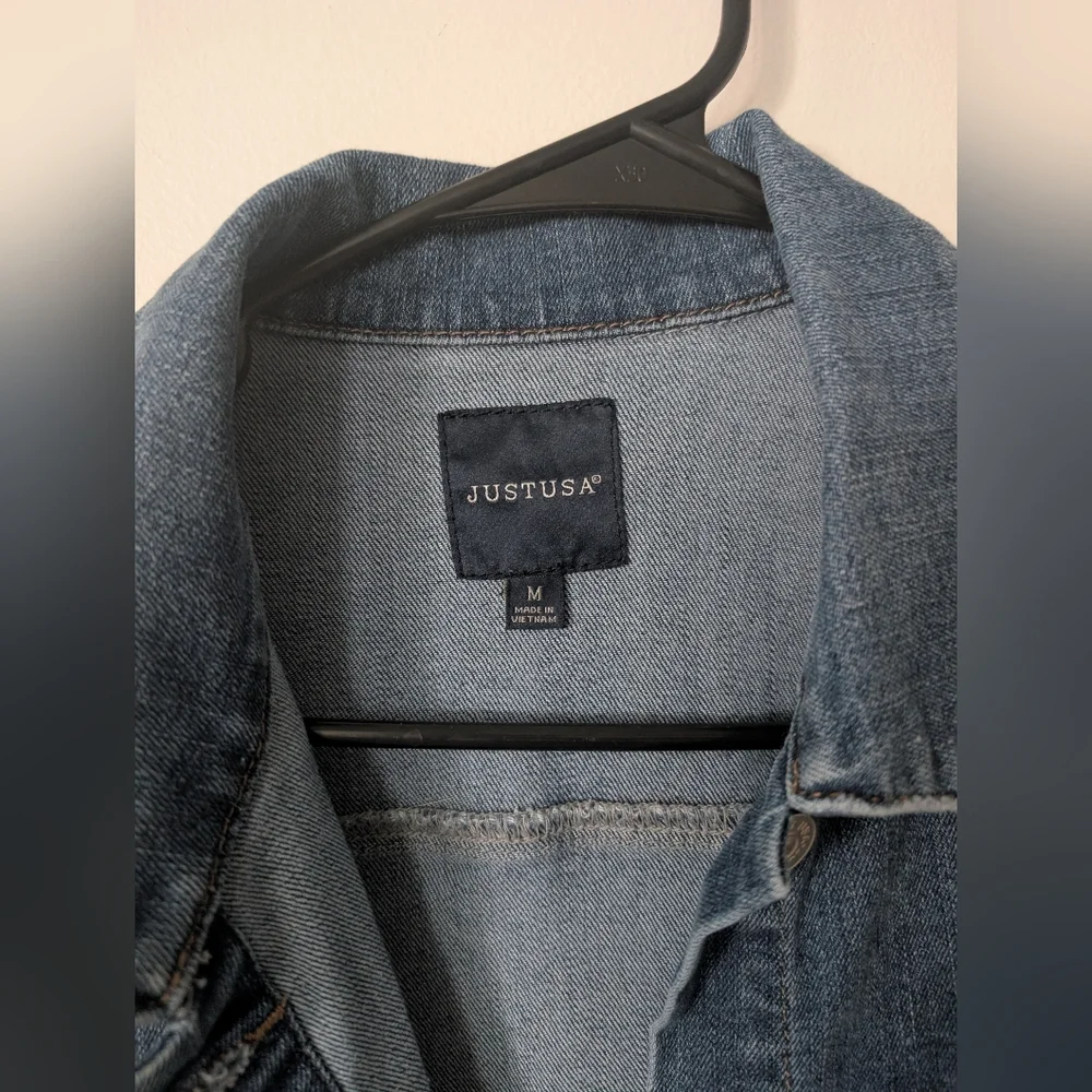 Just USA Distressed Denim‎ Jean Jacket